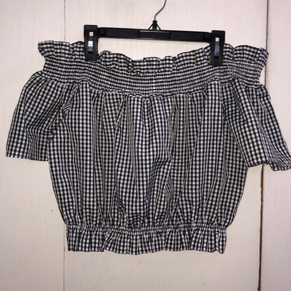 Ruffle off the shoulder top